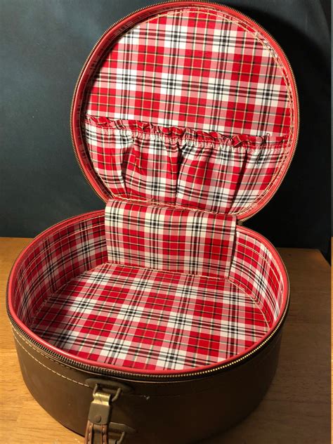 Round Vintage Suitcase & Hat Box Luggage